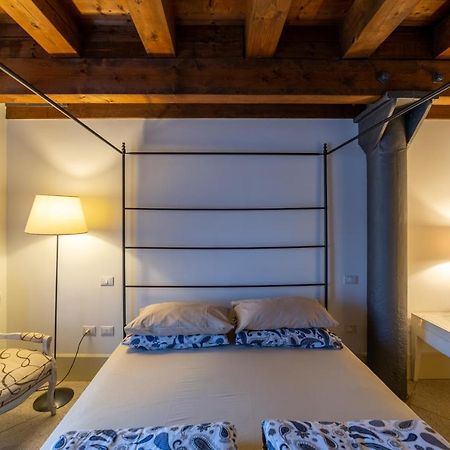 Youatmolino Canal View Apartment Венеция Екстериор снимка