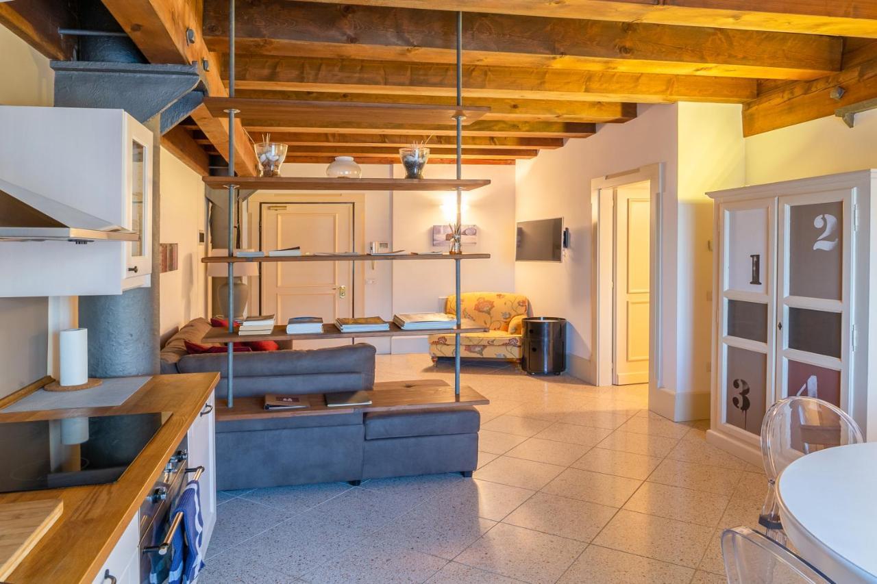 Youatmolino Canal View Apartment Венеция Екстериор снимка